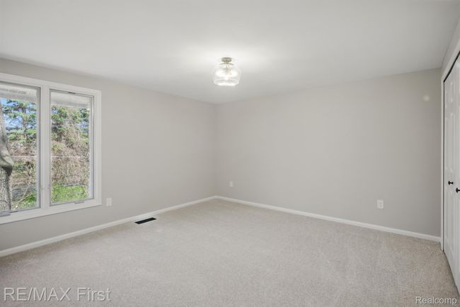 6620 Red Cedar Ln, Condo with 3 bedrooms, 3 bathrooms and null parking in West Bloomfield MI | Image 31