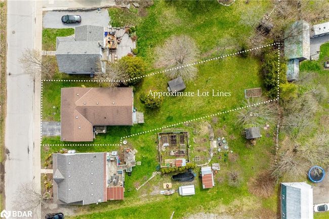 28 Bond St E, House other with 3 bedrooms, 2 bathrooms and 2 parking in Fenelon Falls ON | Image 46
