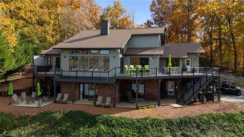 598 Mountain Shore Dr, Denton, NC, 27239-8798 | Card Image