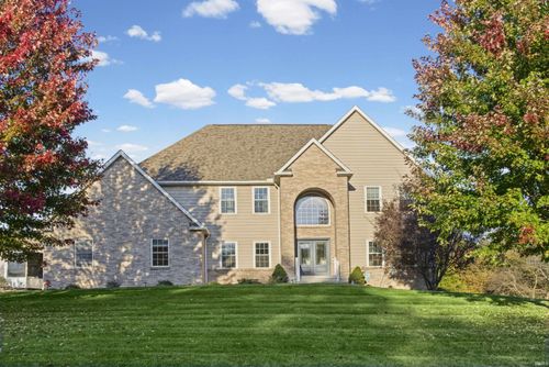 845 E Alexis Way, Bloomington, IN, 47401-9627 | Card Image