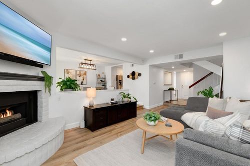 b-5649 Lake Murray Blvd, La Mesa, CA, 91942-1919 | Card Image