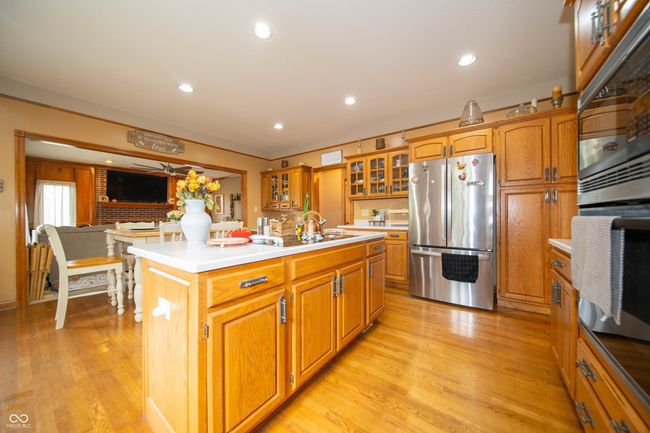 1145 Forest Commons Dr, House other with 5 bedrooms, 4 bathrooms and null parking in Avon IN | Image 12