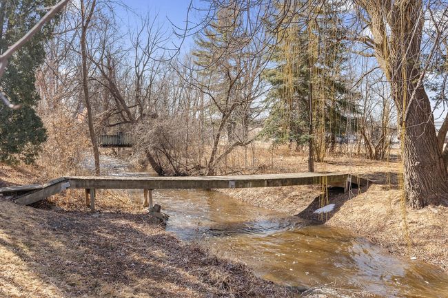 Additional view of the walk bridge. | Image 25