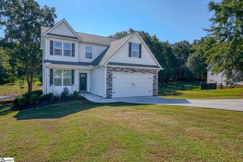 322 Silas Ct, Woodruff, SC, 29388-9204 | Card Image