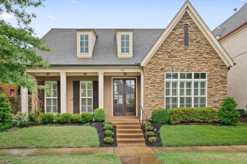 984 Russell Farms Rd, Collierville, TN, 38017-6941 | Card Image