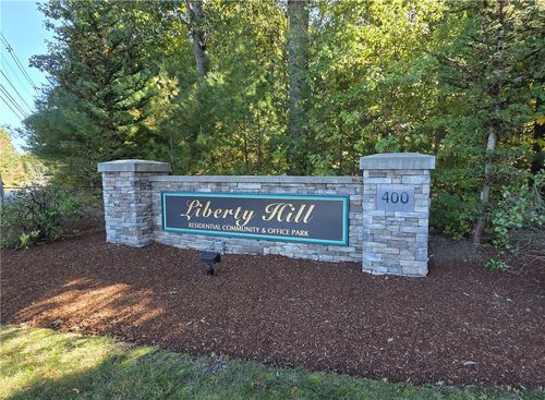 a208-400 South County Trail, Exeter, RI, 02822 | Card Image