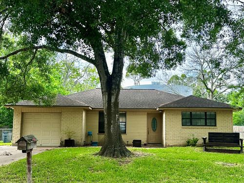 536 Castlelake Dr, Friendswood, TX, 77546-3621 | Card Image