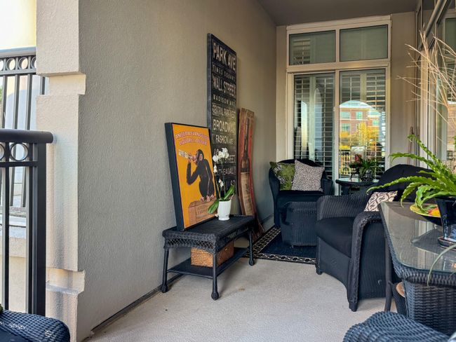 221 porch (4) | Image 6