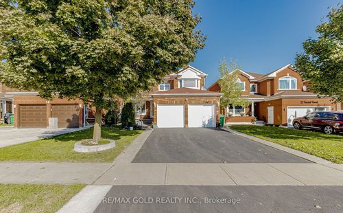 30 Foxtail Rd, Brampton, ON, L6R1E2 | Card Image
