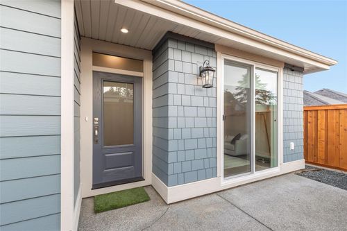 408 Hummingbird Pl, Parksville, BC, V9P | Card Image