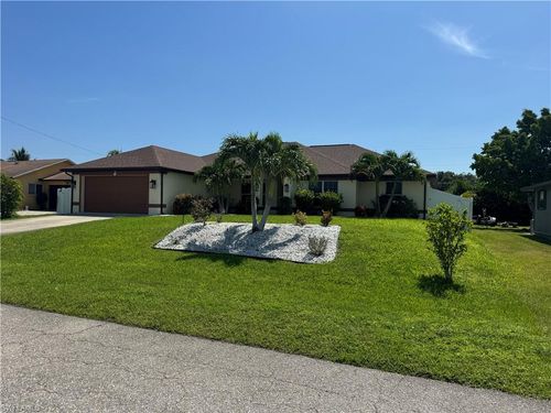 1917 Ne 17th Ave, Cape Coral, FL, 33909-5458 | Card Image