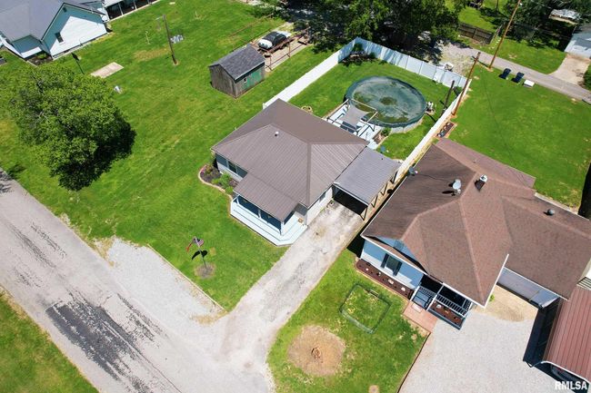 1007 Landes St, House other with 2 bedrooms, 2 bathrooms and null parking in Mount Carmel IL | Image 20