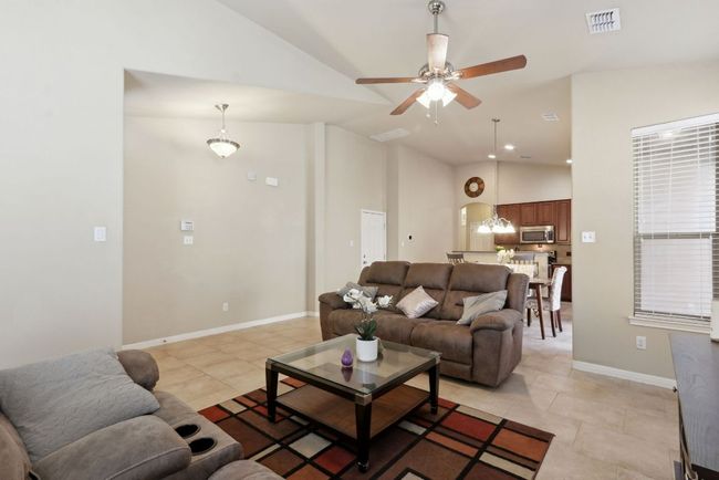 UNIT-22 - 7233 Menchaca Rd, House other with 3 bedrooms, 2 bathrooms and 2 parking in Austin TX | Image 5