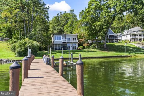 2037 Indian Cir, Saint Leonard, MD, 20685-2400 | Card Image