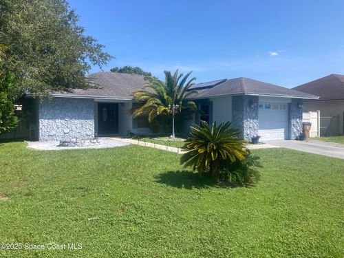 303 Cocoa Ct, Kissimmee, FL, 34758-3035 | Card Image
