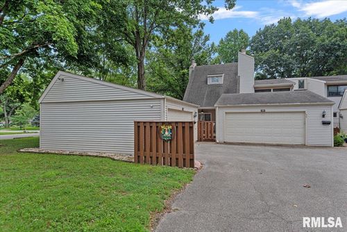 55 Country Pl, Springfield, IL, 62703-5310 | Card Image