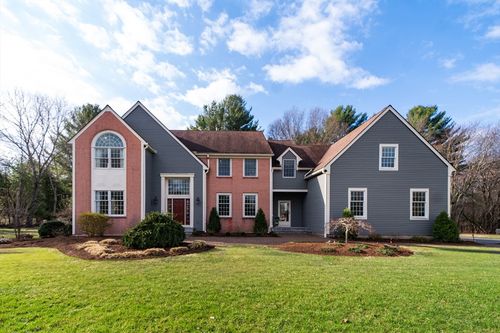 19 Haven Rd, Medfield, MA, 02052-2804 | Card Image