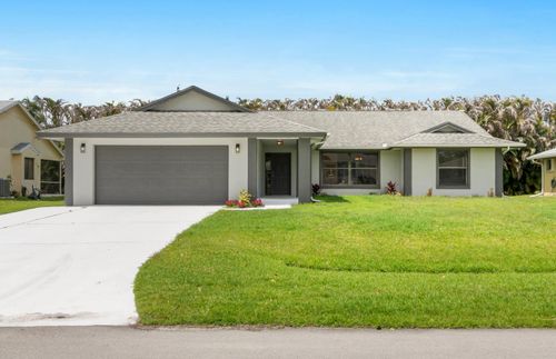 731 Se Majestic Ter, Port St. Lucie, FL, 34983-3860 | Card Image