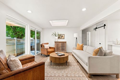 1-3673 S 805 E, Millcreek, UT, 84106-4637 | Card Image