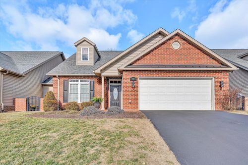 89 Medallion Ct, Daleville, VA, 24083-2750 | Card Image