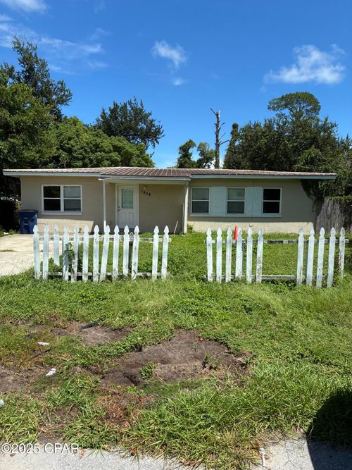 1908 Baltimore Ave, Panama City, FL, 32405-1126 | Card Image