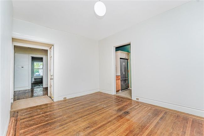 335 18 Th St, Home with 9 bedrooms, 2 bathrooms and null parking in Brooklyn NY | Image 28