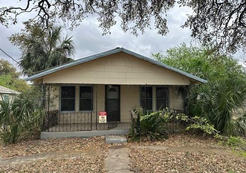 706 Pearson St, Natalia, TX, 78059 | Card Image