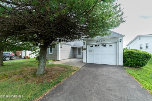 37 Watkins Rd, Brick, NJ, 08724-2446 | Card Image