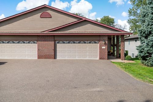 7161 Cahill Ave, Inver Grove Heights, MN, 55076-2503 | Card Image