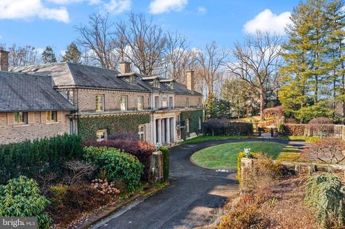 745 Newtown Rd, VILLANOVA, PA, 19085-1027 | Card Image