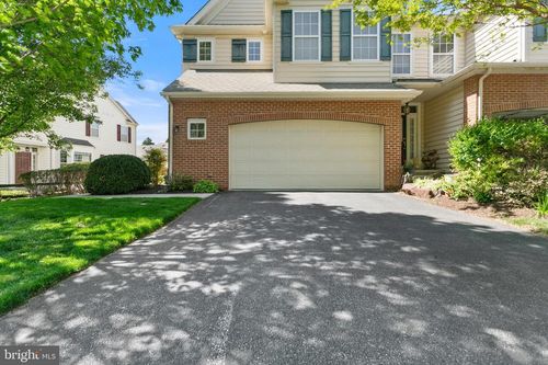 247 Deepdale Dr, KENNETT SQUARE, PA, 19348-1884 | Card Image