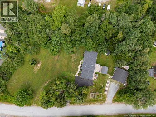 5 Vaughan Dr, Nauwigewauk, NB, E5N6T9 | Card Image