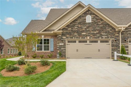 80-1046 Beechcraft Dr, Mebane, NC, 27302-9988 | Card Image