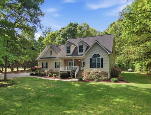 1300 Boyles Mill Rd Ne, DALTON, GA, 30721-7128 | Card Image