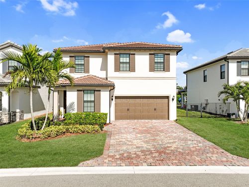 8641 Patron Ln, Lake Worth, FL, 33467-7500 | Card Image
