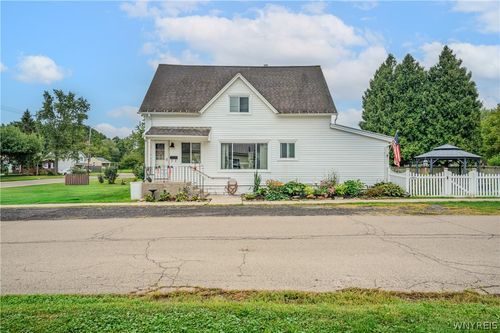 99 S Main St, Angola, NY, 14006-1529 | Card Image