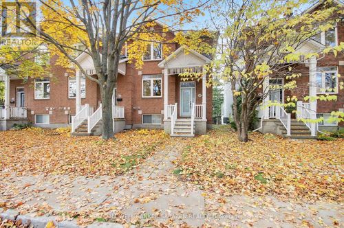 42 Colchester Square, Ottawa, ON, K2K2X4 | Card Image