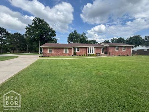 700 11th St, Corning, AR, 72422-2506 | Card Image
