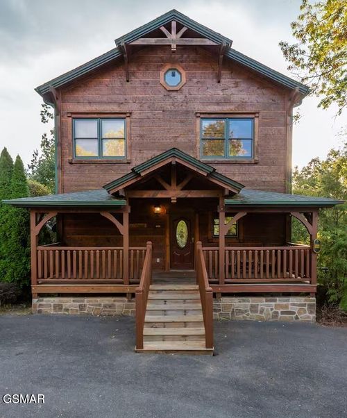 4532 Holly Forest Way, Gatlinburg, TN, 37738 | Card Image