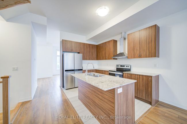 52 Alan Francis Lane, House attached with 3 bedrooms, 4 bathrooms and null parking in Markham ON | Image 12