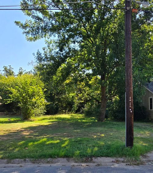 3618 Gum St, North Little Rock, AR, 72118-4940 | Card Image