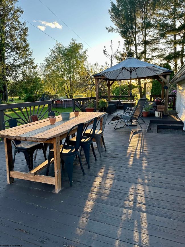 2310 Staunton Parkersburg Tpke, House other with 3 bedrooms, 2 bathrooms and 3 parking in Huttonsville WV | Image 8