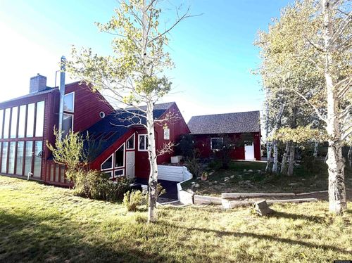 36 County Road 211, Riverside, WY, 82325-5057 | Card Image