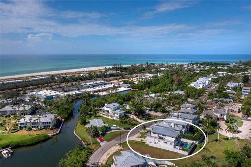 6810 Longboat Dr S, LONGBOAT KEY, FL, 34228-1036 | Card Image