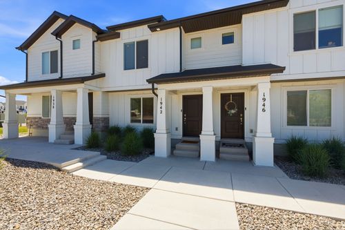 1942 N Blue Iris Ave, Tooele, UT, 84074-9334 | Card Image
