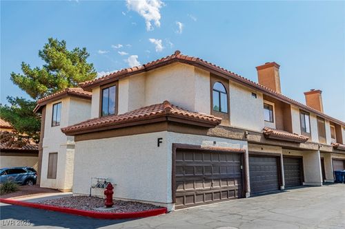 235-2995 E Sunset Rd, Las Vegas, NV, 89120-2726 | Card Image