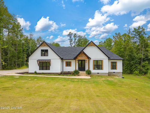 325 Forrest Hill Rd, Bolivar, TN, 38008-4020 | Card Image