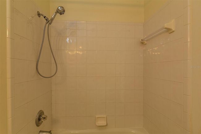 6019 Sw 89 Th Ter, House other with 4 bedrooms, 4 bathrooms and null parking in GAINESVILLE FL | Image 24