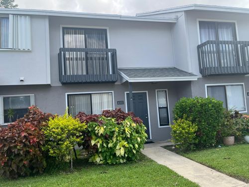 4105 Inlet Cir, Greenacres, FL, 33463-2631 | Card Image