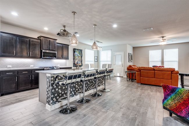 736 Wilmott Ter, House other with 4 bedrooms, 2 bathrooms and null parking in Justin TX | Image 7